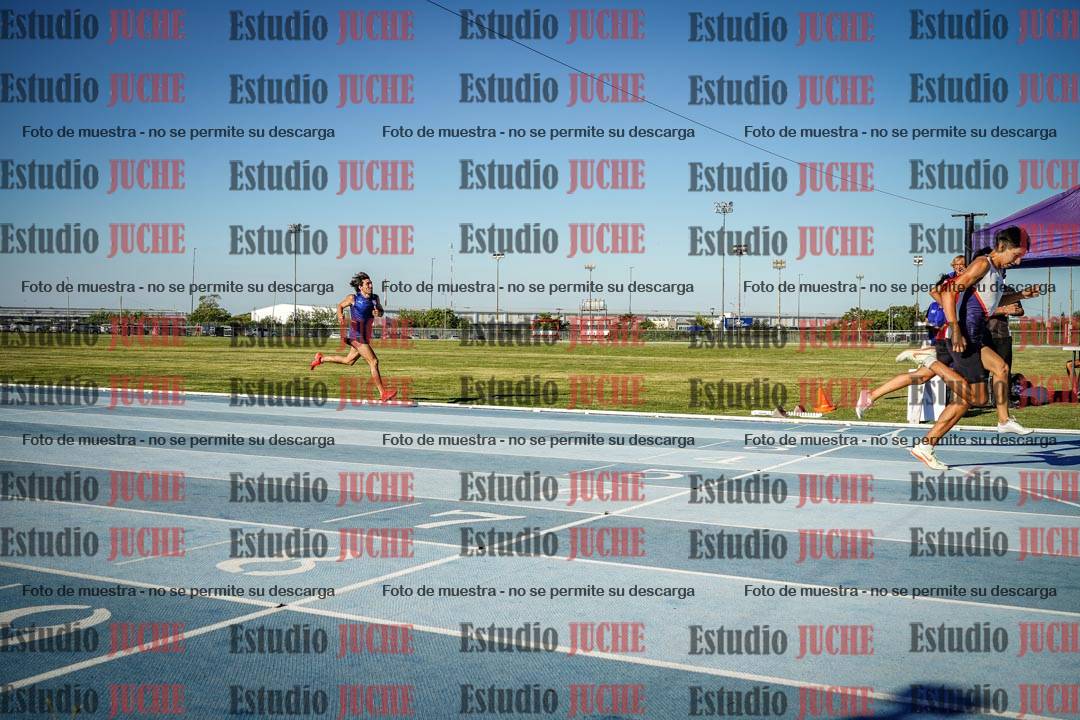 Fotos de los 400 m llanos de varones