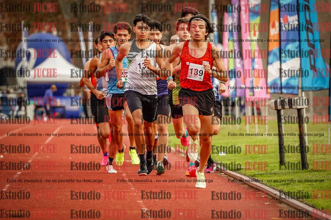 Fotos de los 1500 m llanos de varones
