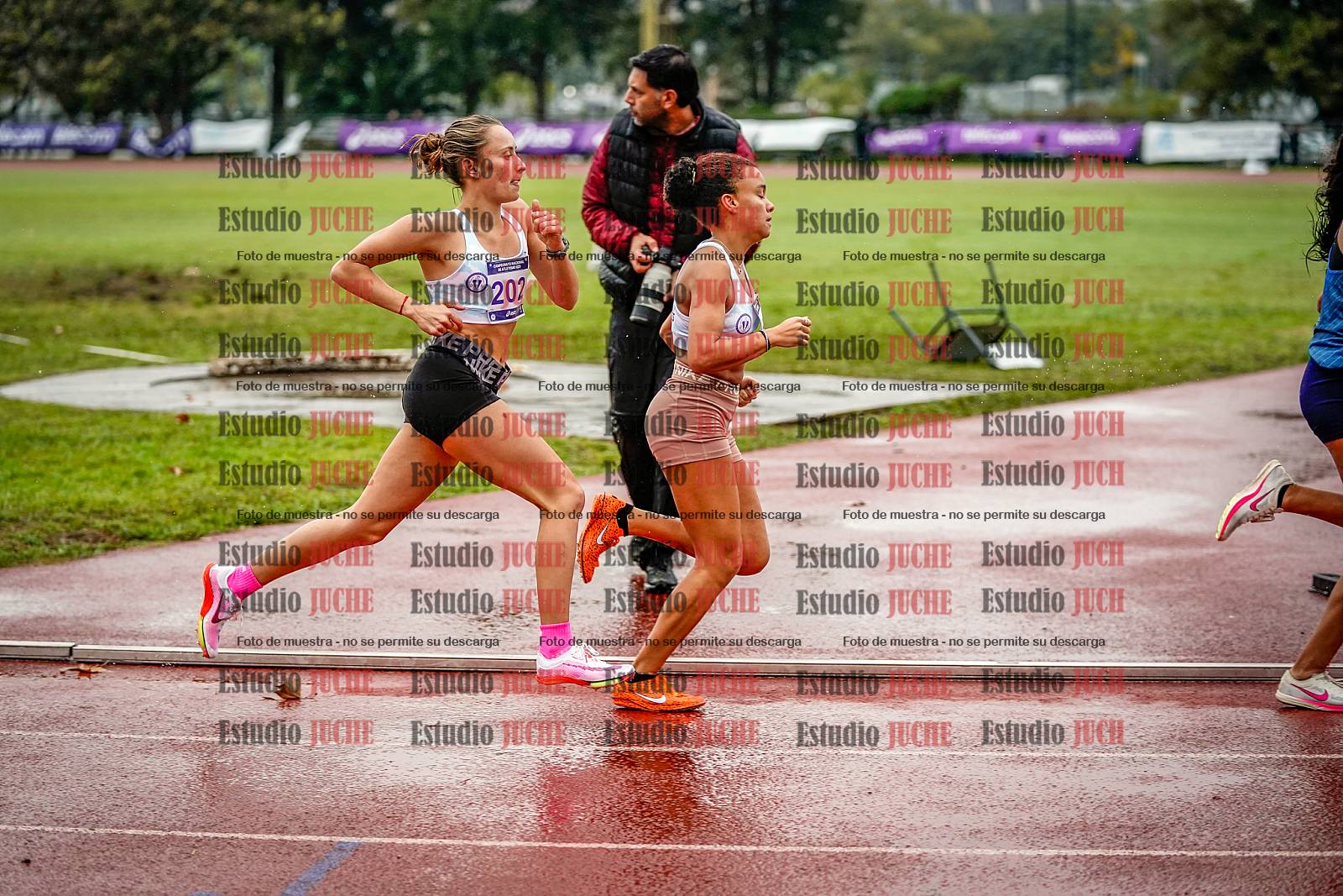 Fotos de los 1500 m llanos de mujeres