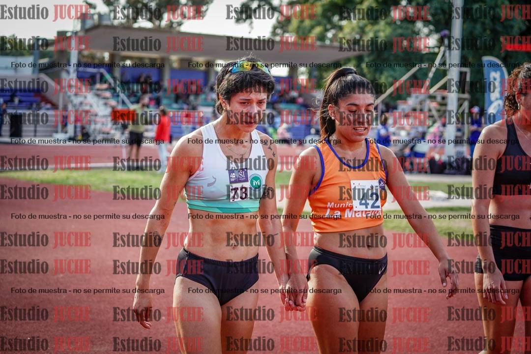 Fotos de algunos podios y extras del torneo