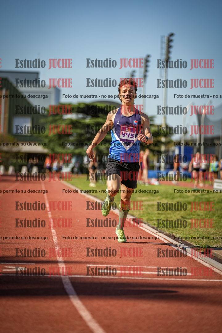 Fotos de los 600 m llanos de varones