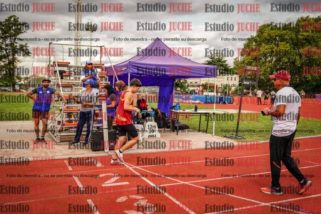 Fotos de los 800 m de varones