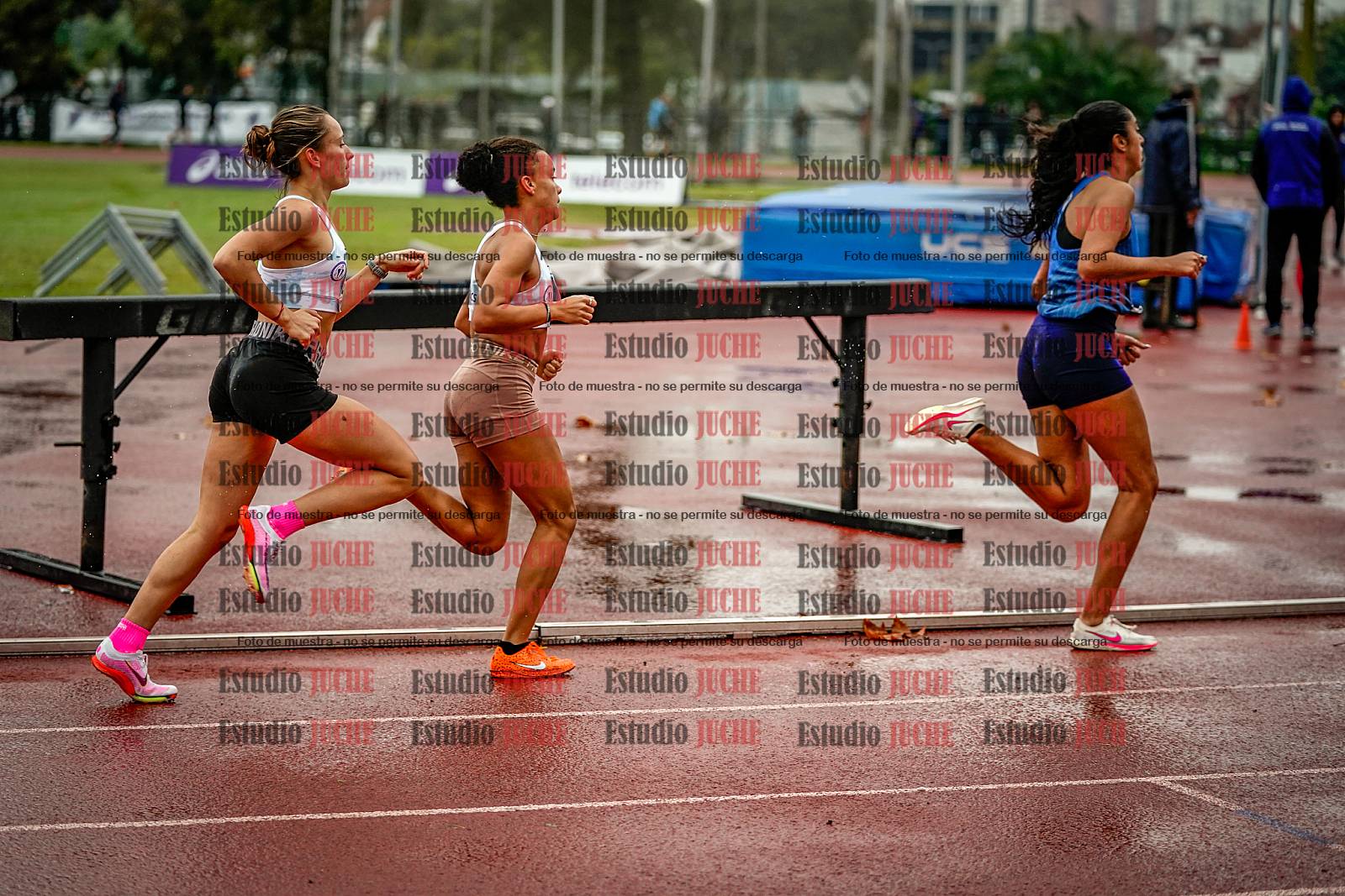 Fotos de los 1500 m llanos de mujeres