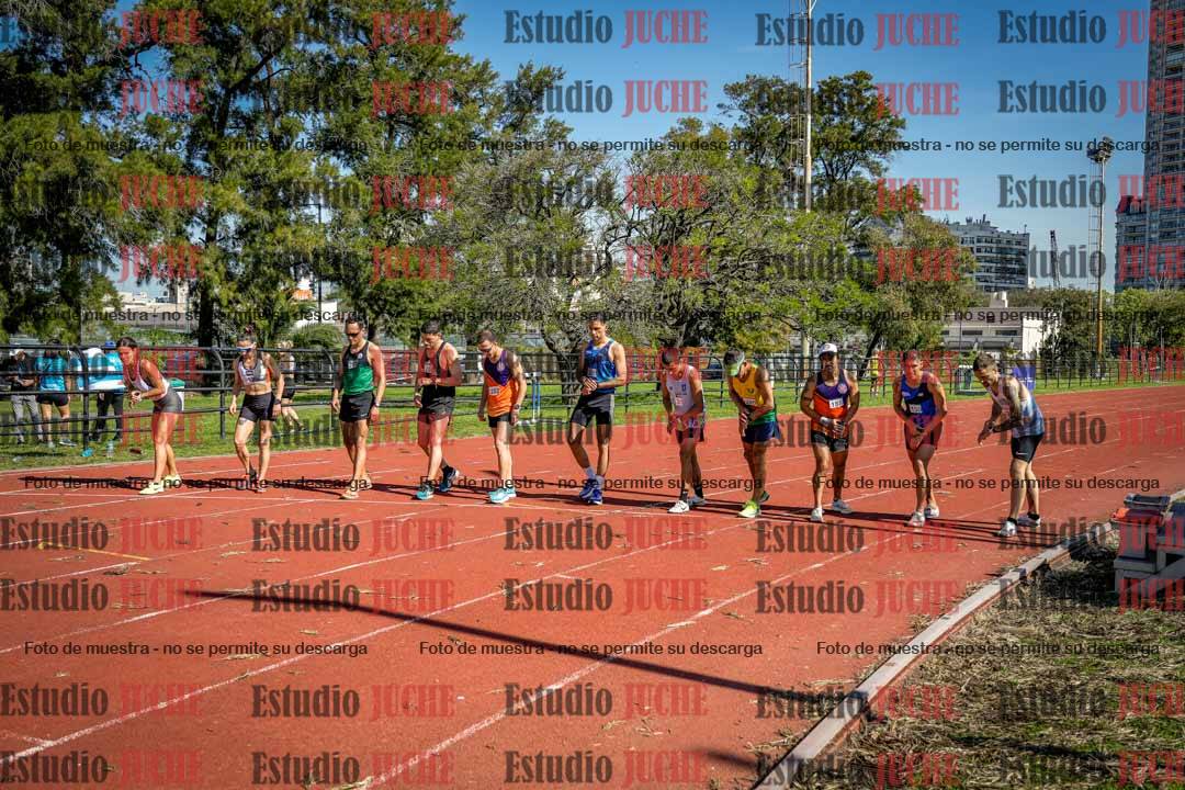 Fotos de los 5000 m llanos de mujeres y varones
