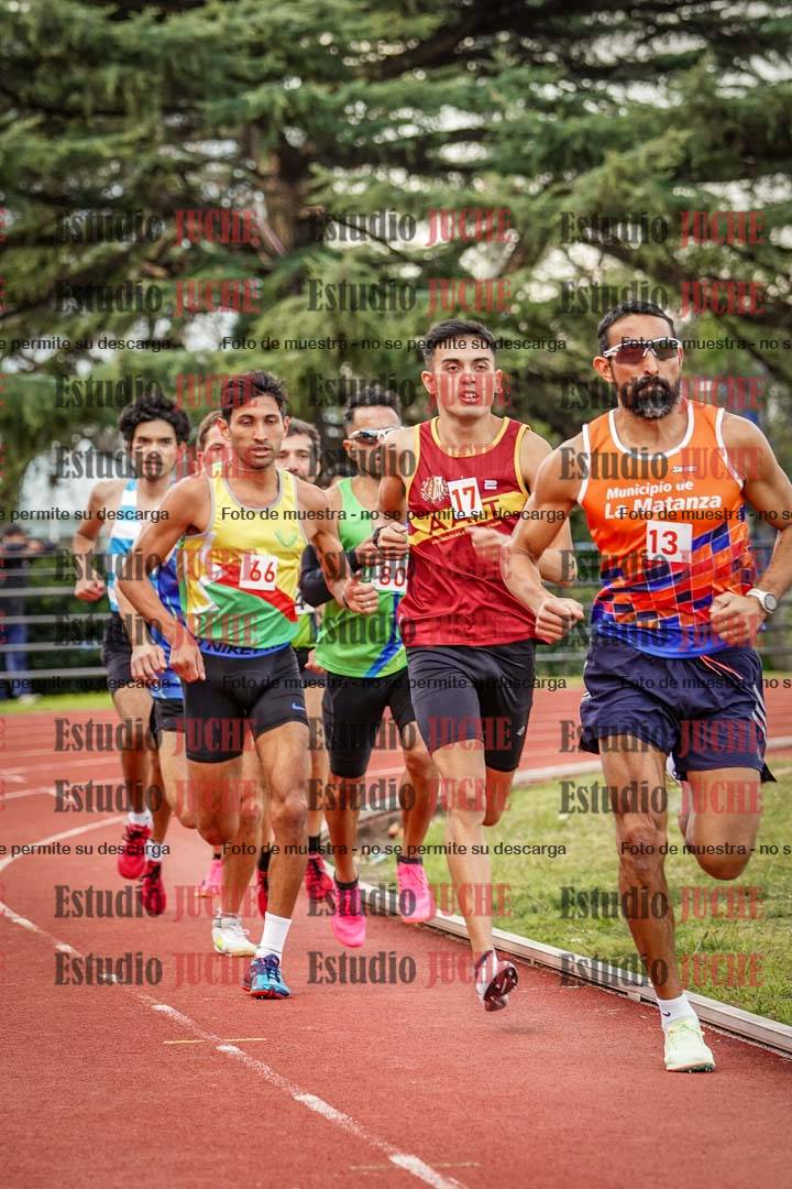 Fotos de los 1500 m llanos de varones