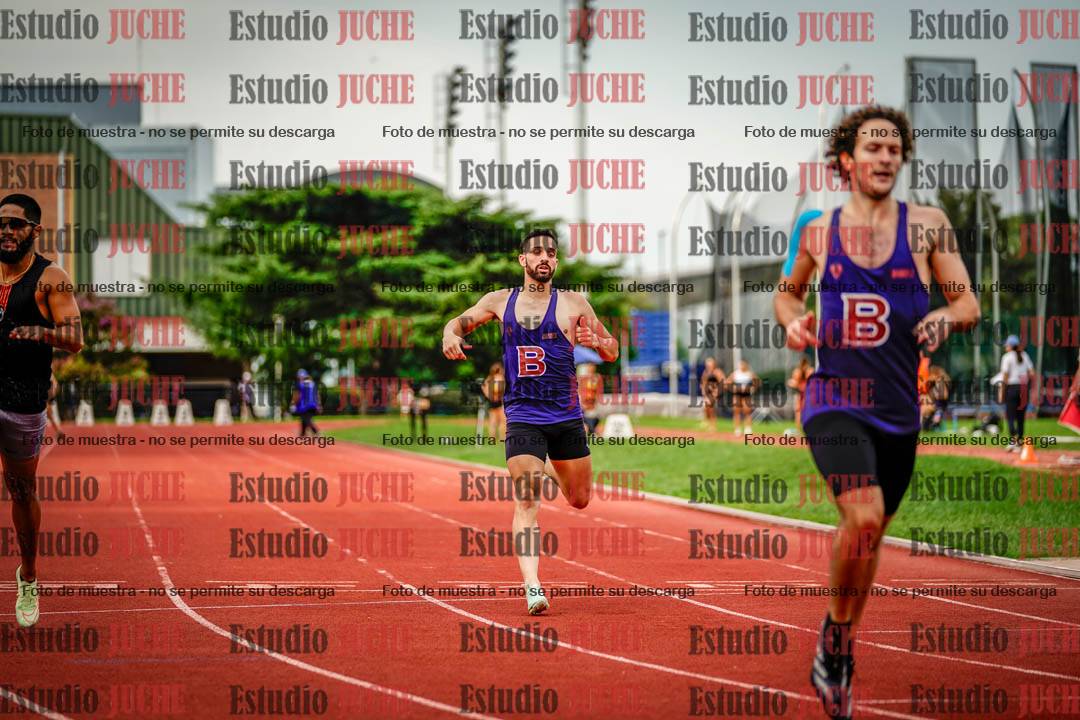 Fotos de los 400 m llanos de varones