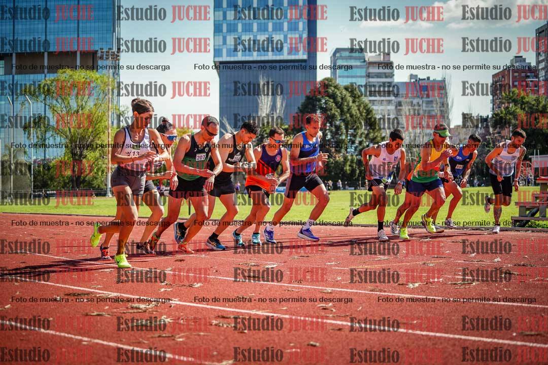 Fotos de los 5000 m llanos de mujeres y varones