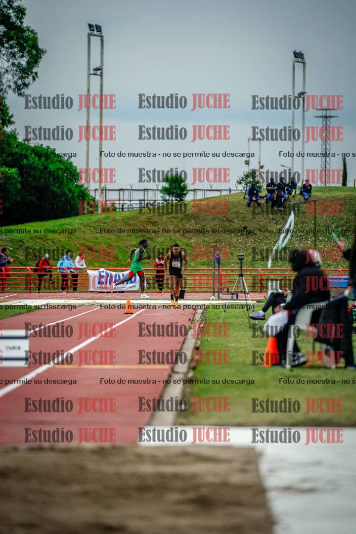 Fotos del salto triple de varones - FINAL