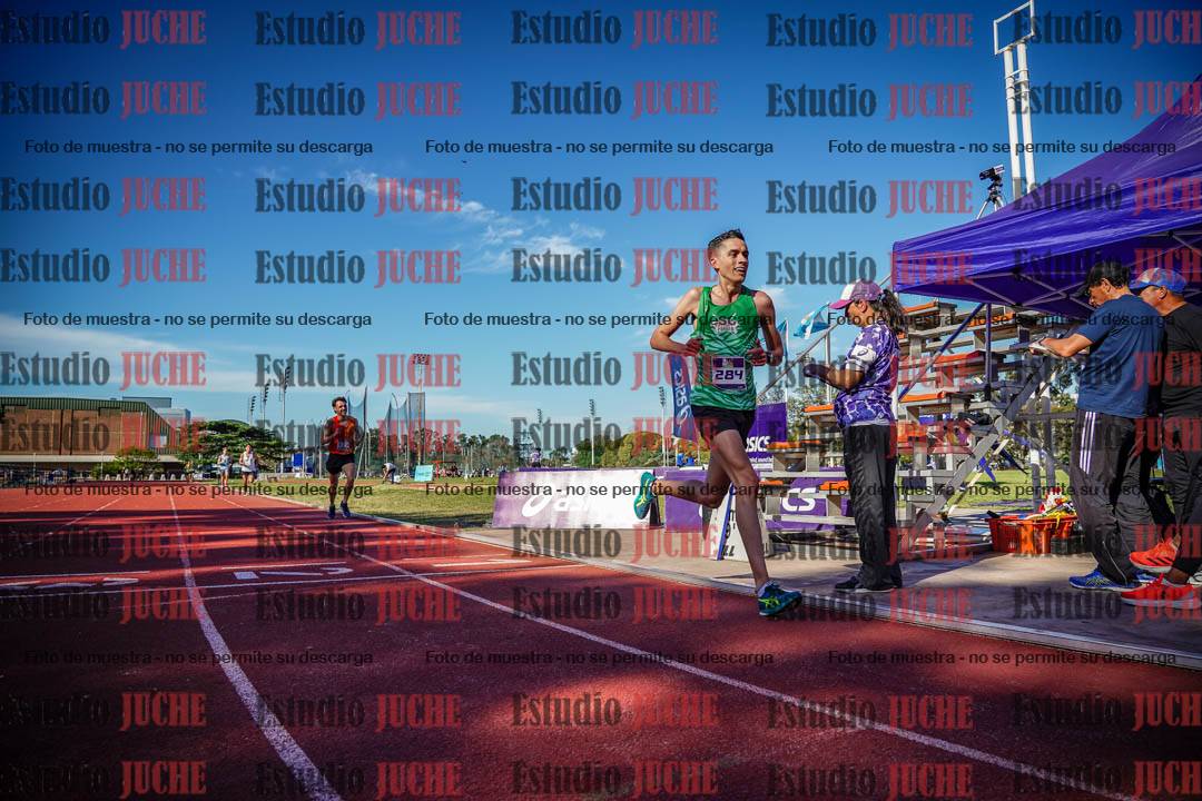 Fotos de los 5000 m llanos de varones