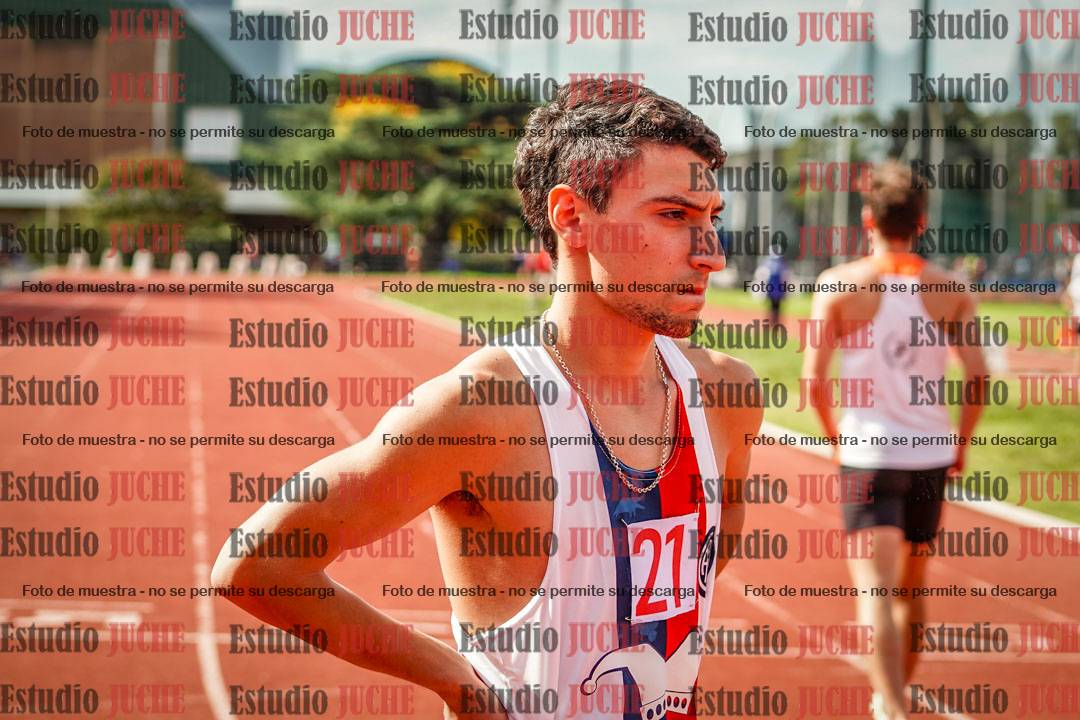 Fotos de los 800 m llanos de varones