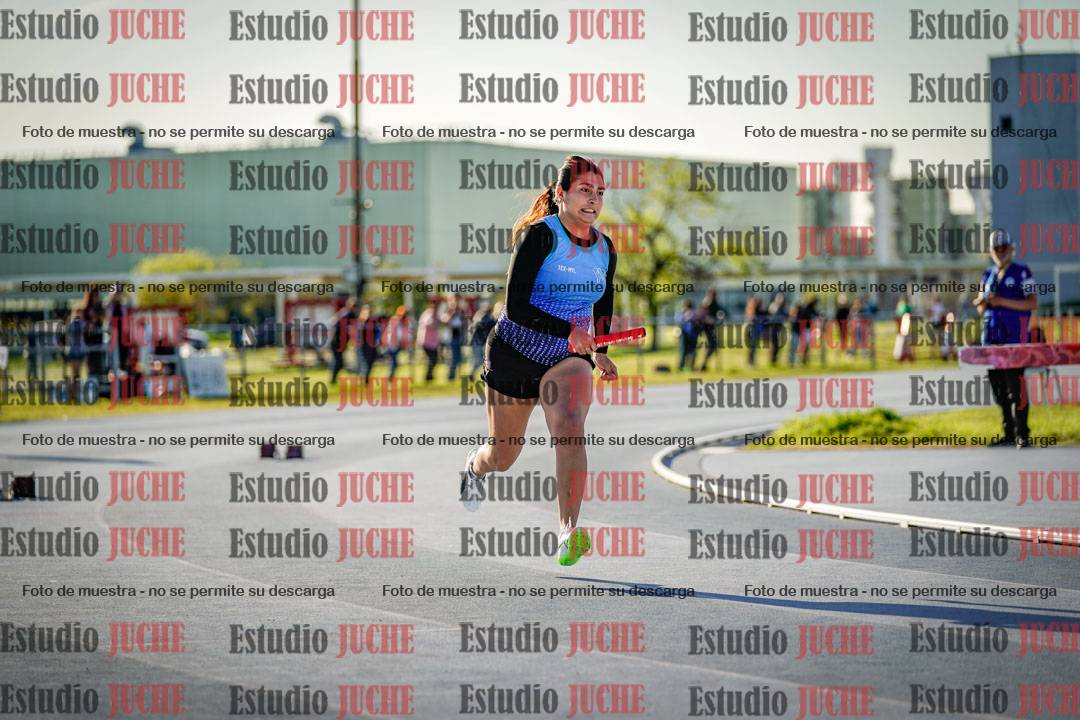 Fotos de las postas 4x100 m llanos de mujeres