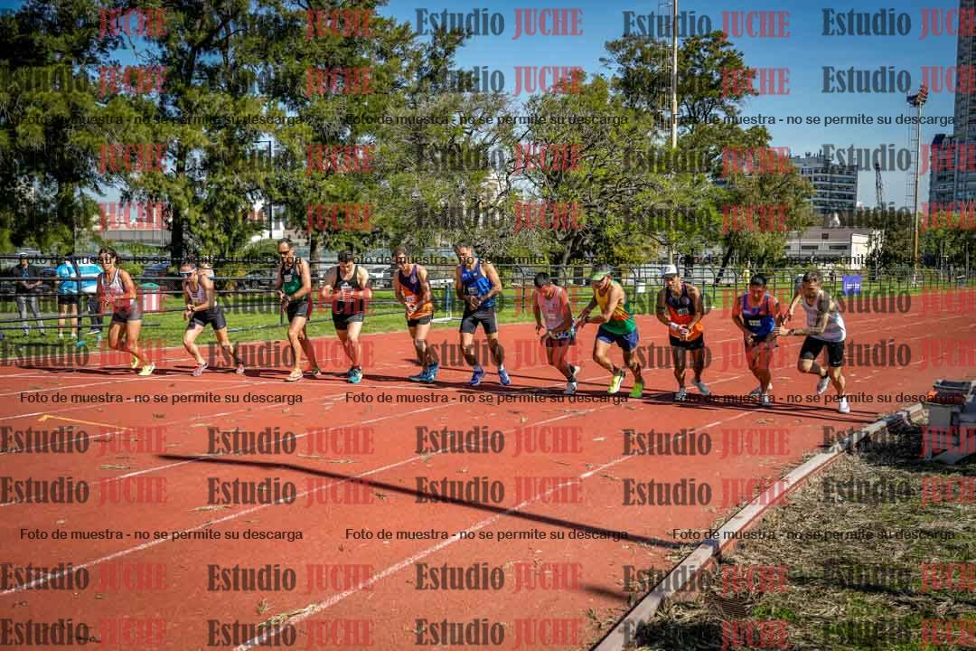 Fotos de los 5000 m llanos de mujeres y varones