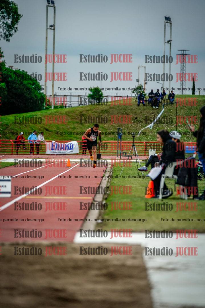 Fotos del salto triple de varones - FINAL