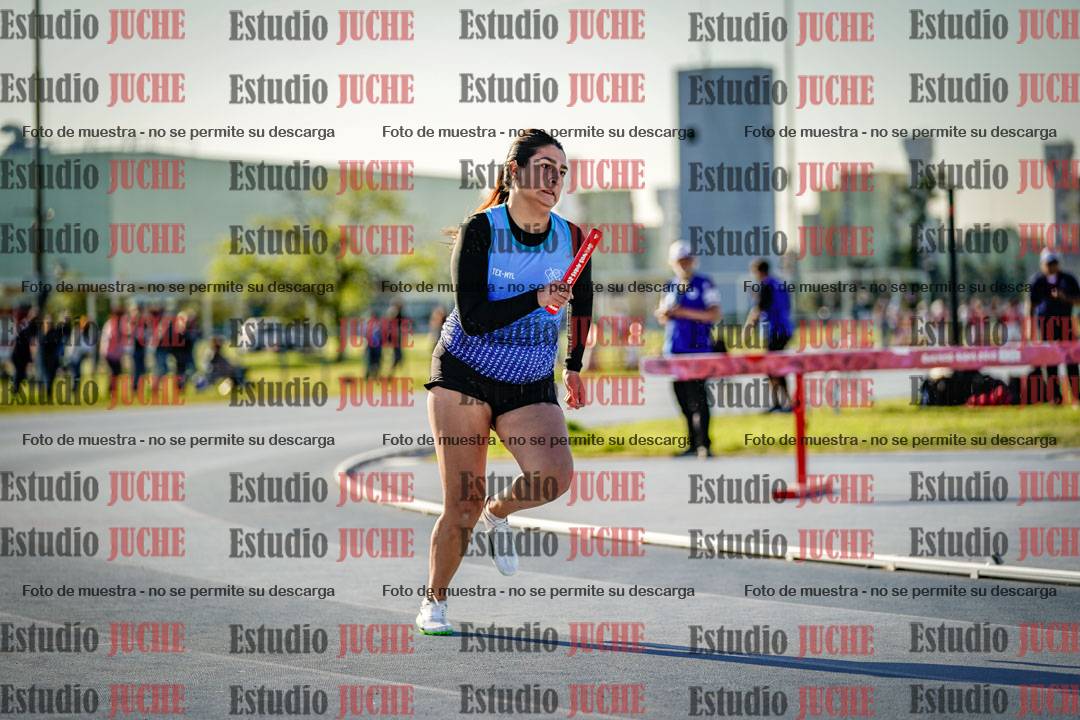 Fotos de las postas 4x100 m llanos de mujeres