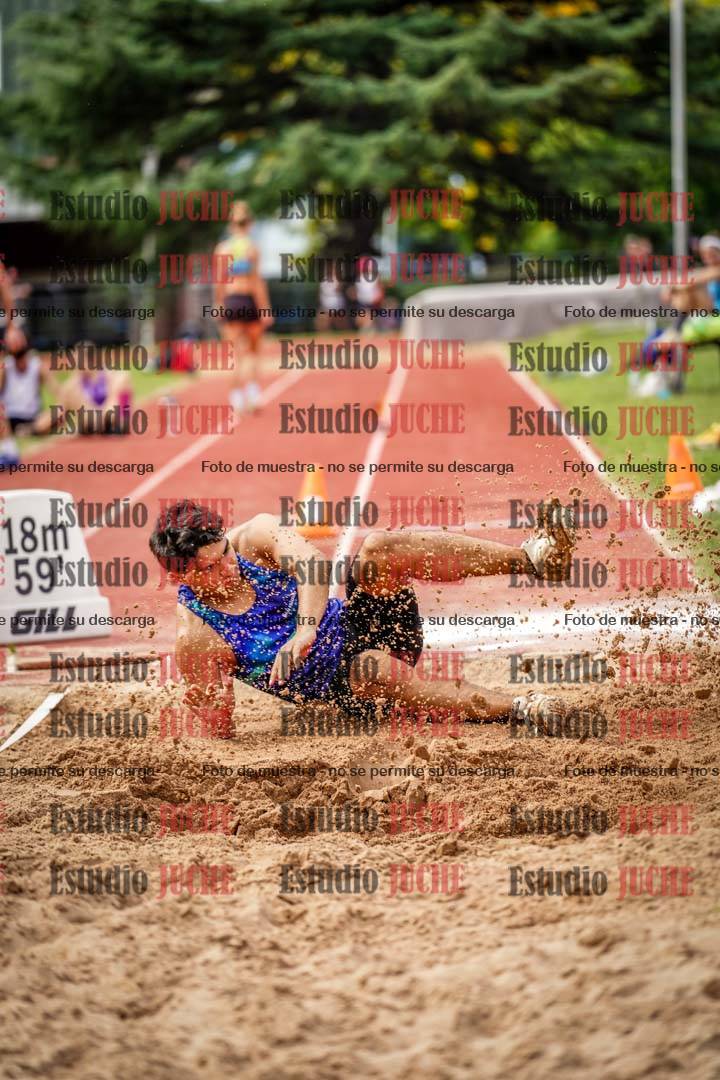 Fotos del salto triple de mujeres y varones