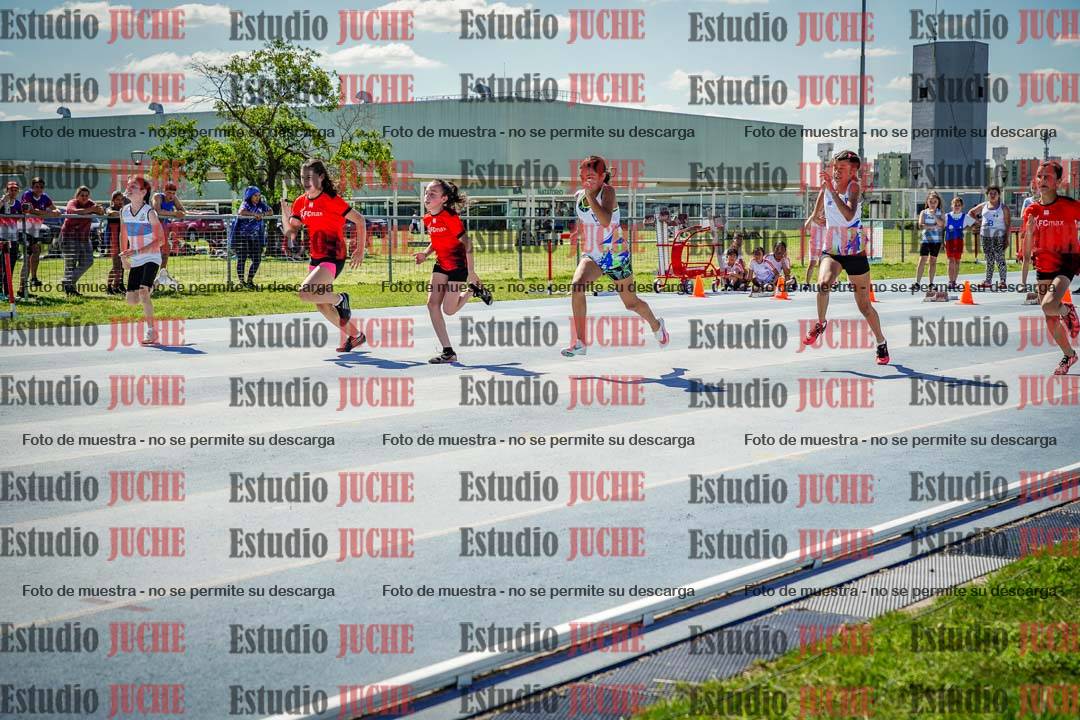 Fotos de los 50 m llanos de mujeres