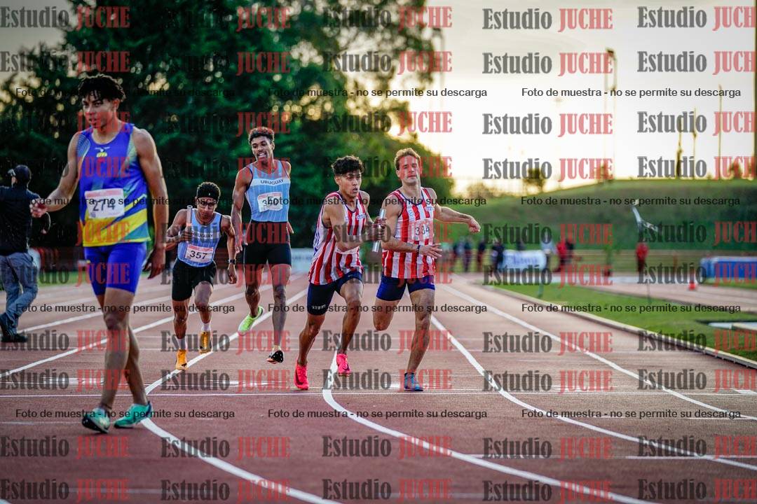 Fotos de los relevos 4x400 m de varones