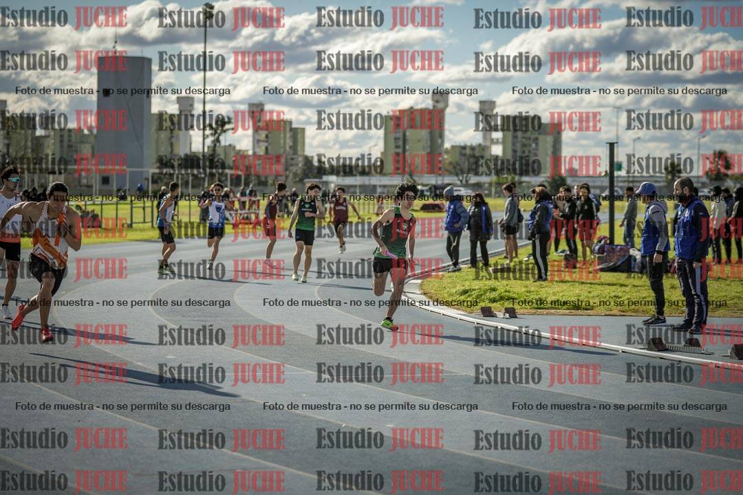 Fotos de las postas 4x400 m llanos de varones