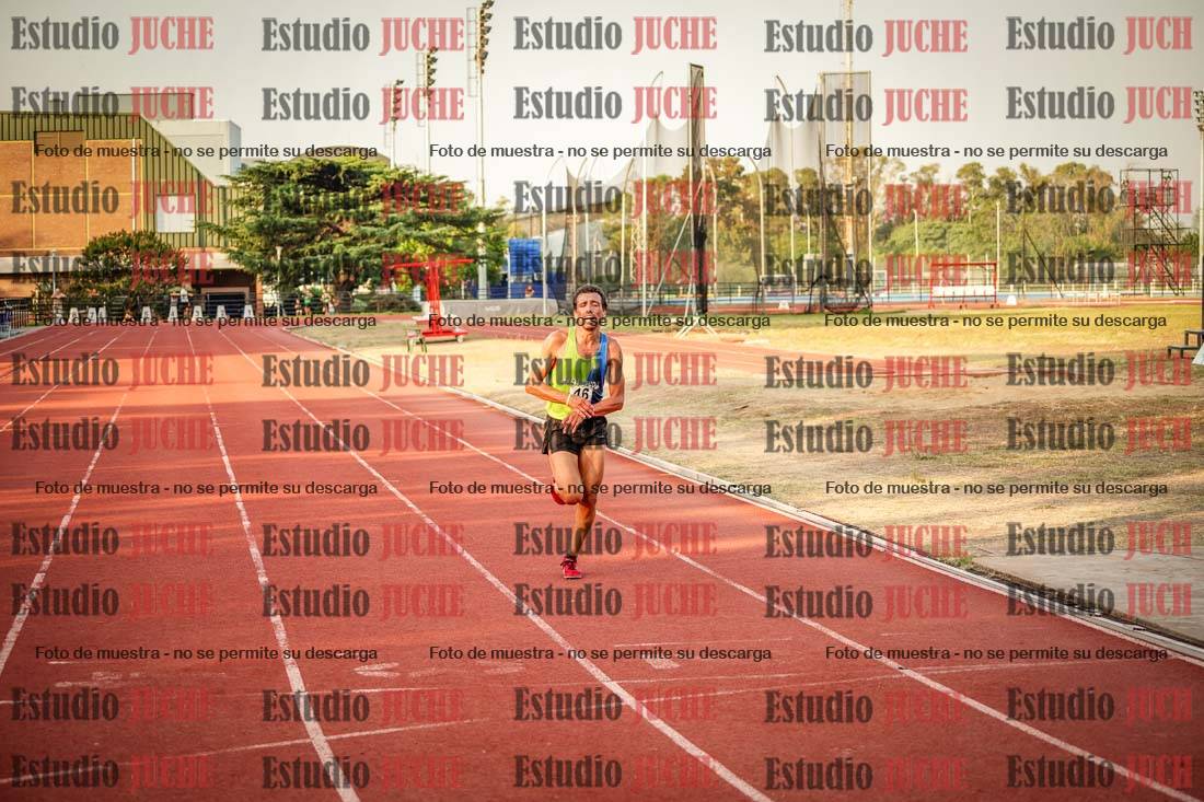 Fotos de los 5000 m llanos de mujeres y varones