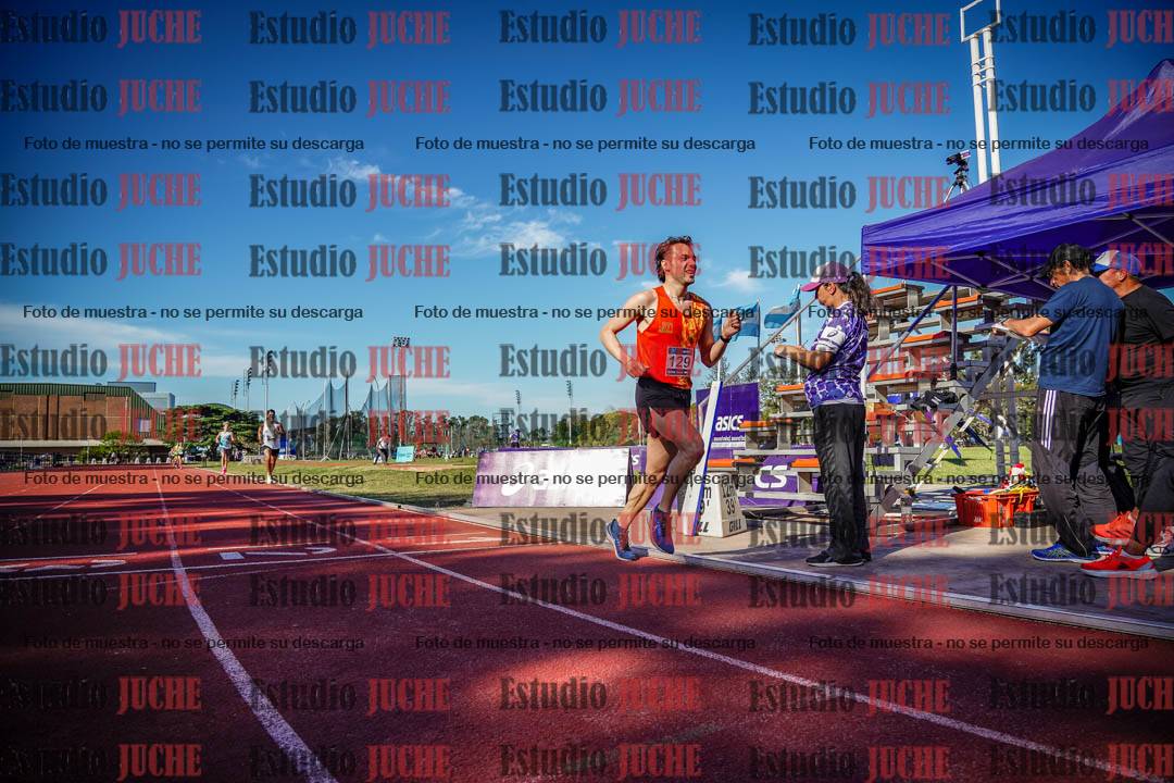 Fotos de los 5000 m llanos de varones