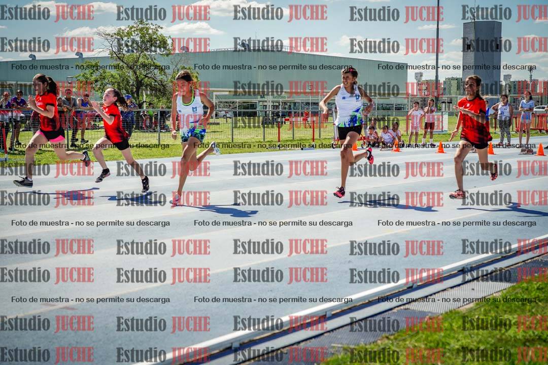 Fotos de los 50 m llanos de mujeres