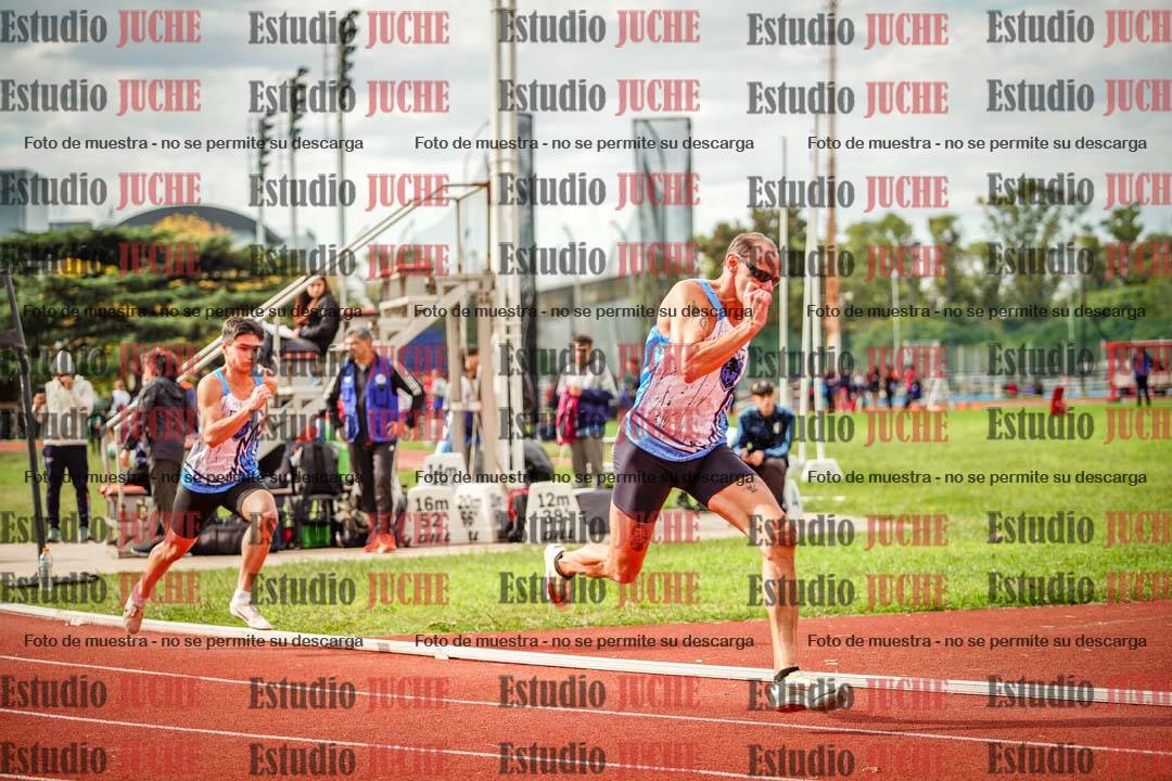 Fotos de los 400 m llanos de varones