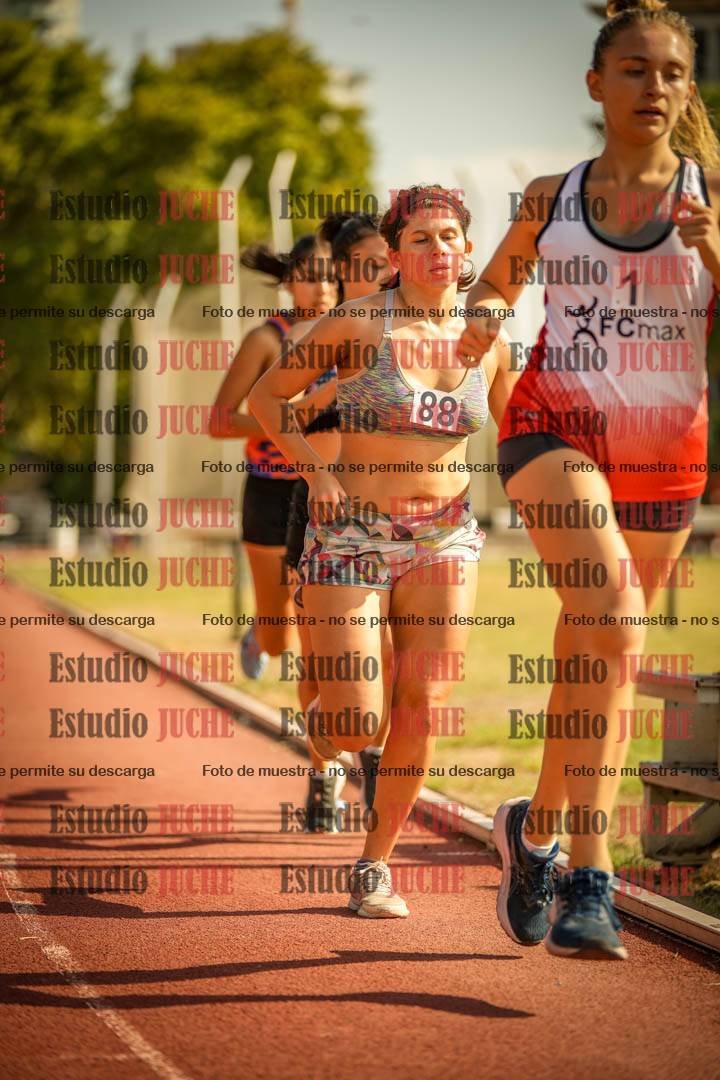 Fotos de los 3000 m llanos de mujeres - U20