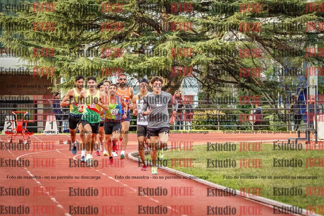 Fotos de los 1500 m llanos de varones