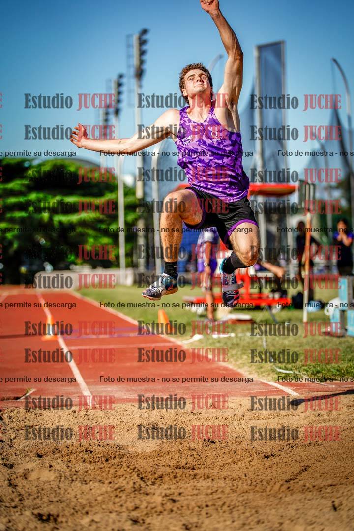 Fotos del salto triple de mujeres y varones - tablas de 8 - 11 - 13