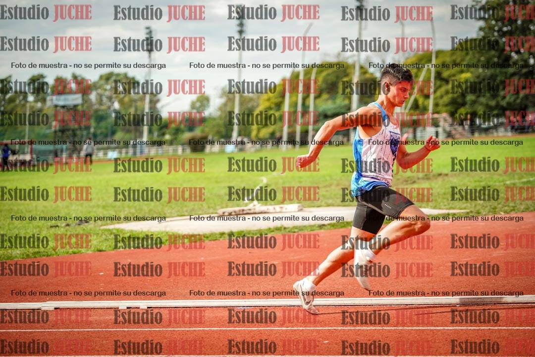 Fotos de los 400 m llanos de varones