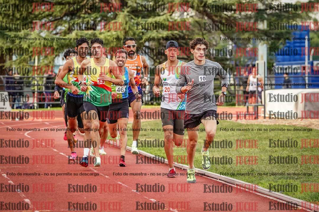 Fotos de los 1500 m llanos de varones