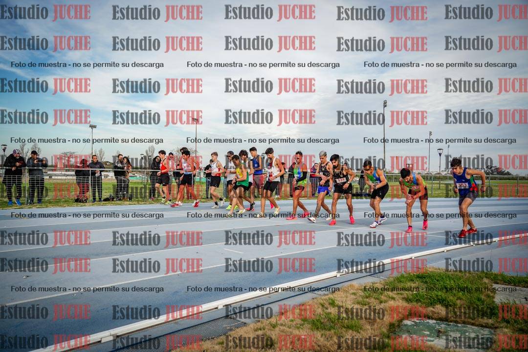 Fotos de los 1500 m llanos de varones