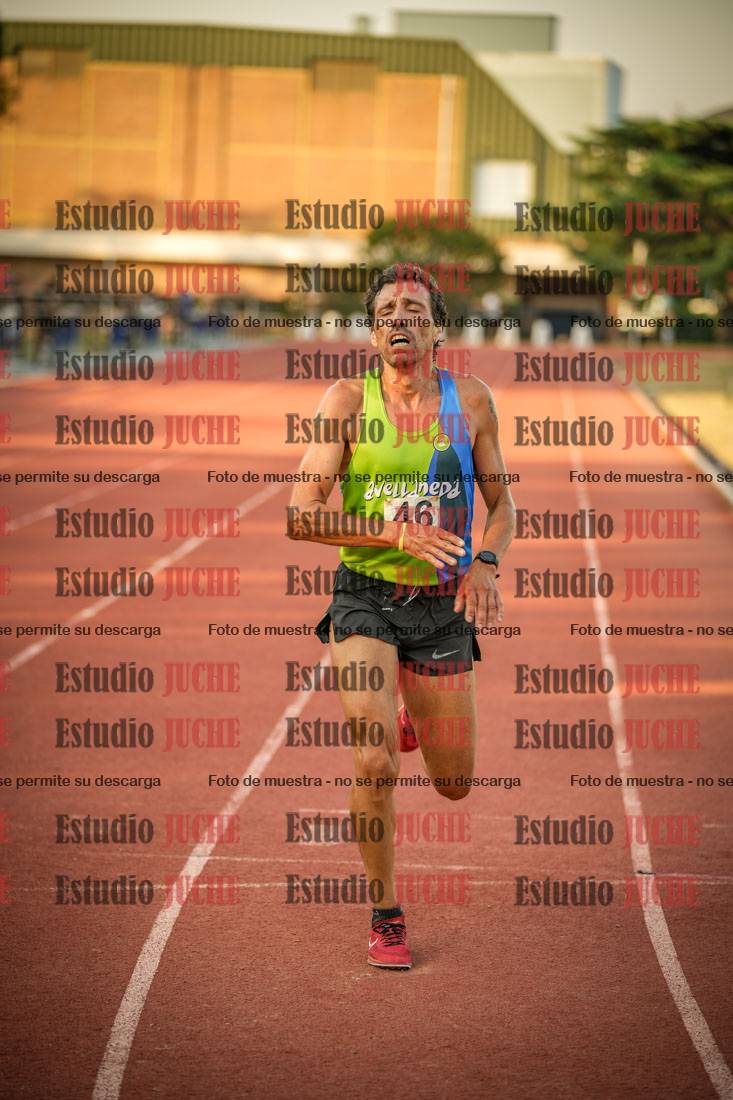 Fotos de los 5000 m llanos de mujeres y varones