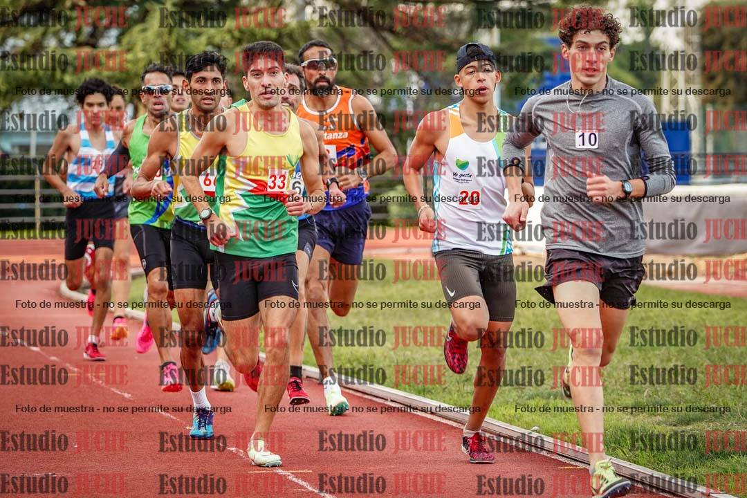 Fotos de los 1500 m llanos de varones