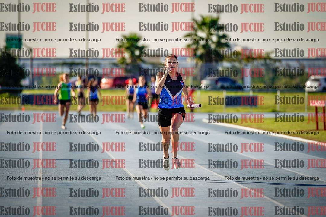 Fotos de las postas 4x100 m llanos de mujeres