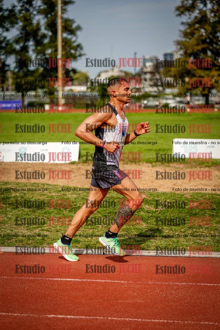 Fotos de los 3000 m llanos de varones