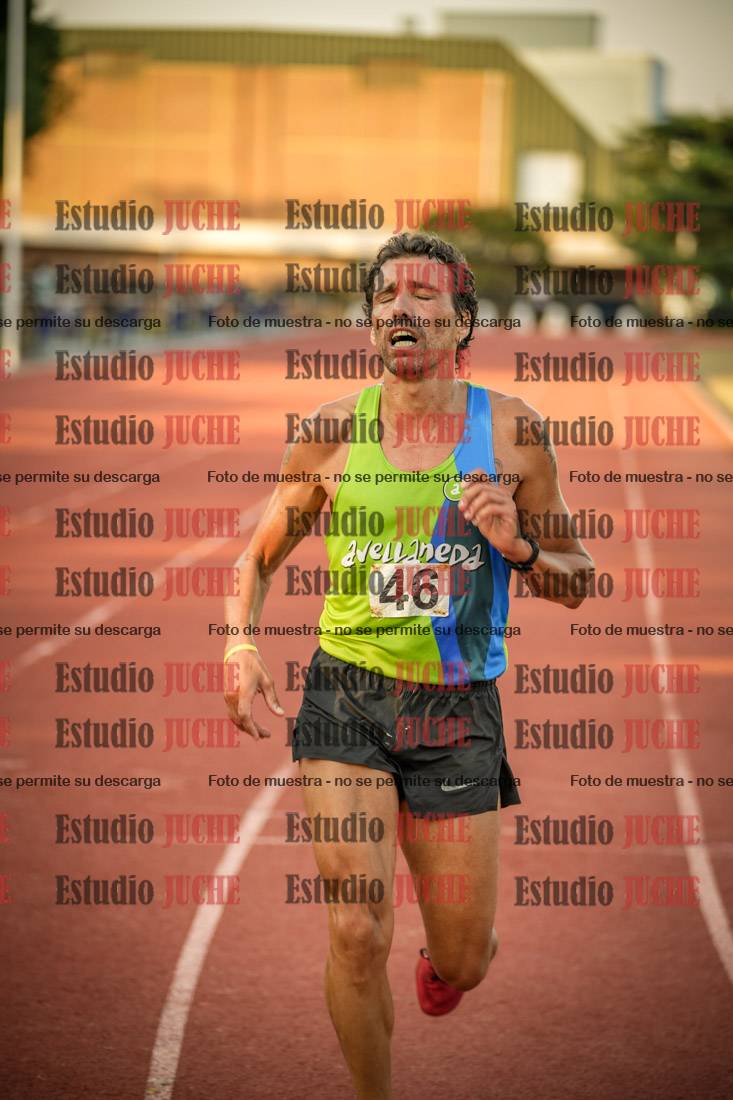 Fotos de los 5000 m llanos de mujeres y varones