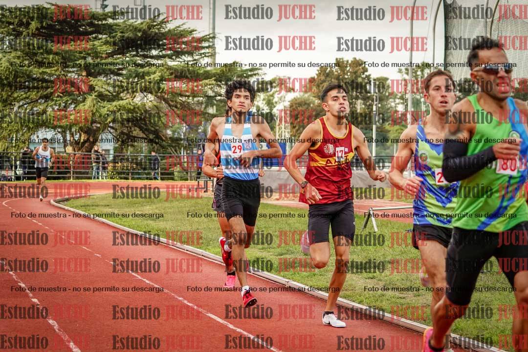 Fotos de los 1500 m llanos de varones