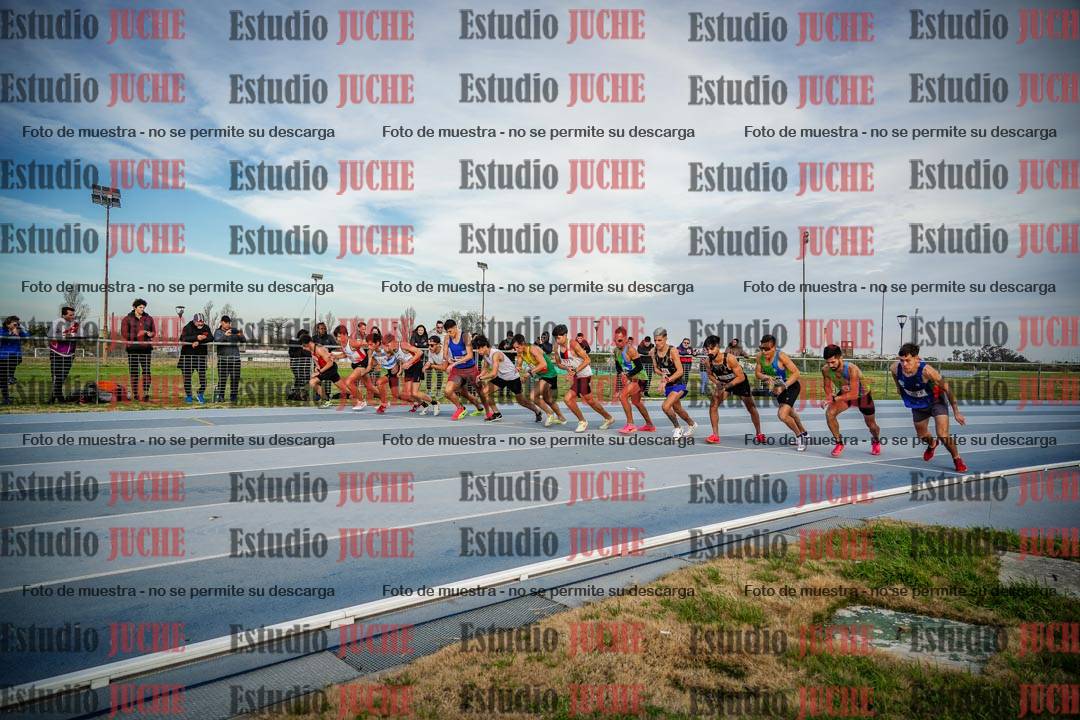 Fotos de los 1500 m llanos de varones