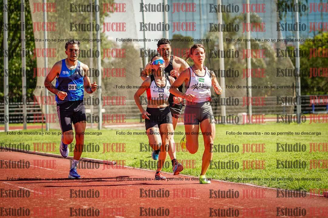 Fotos de los 5000 m llanos de mujeres y varones