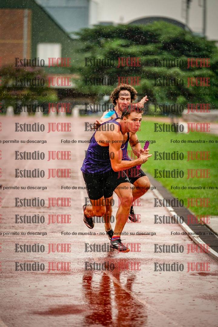 Fotos de las postas 4x400 m de varones