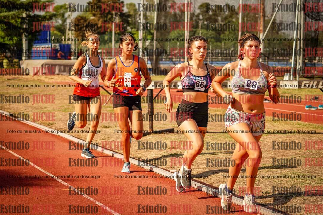 Fotos de los 3000 m llanos de mujeres - U20