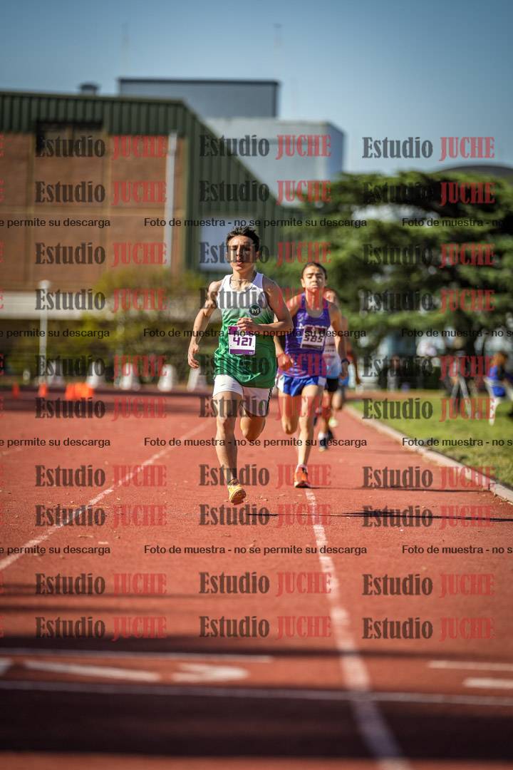 Fotos de los 600 m llanos de varones