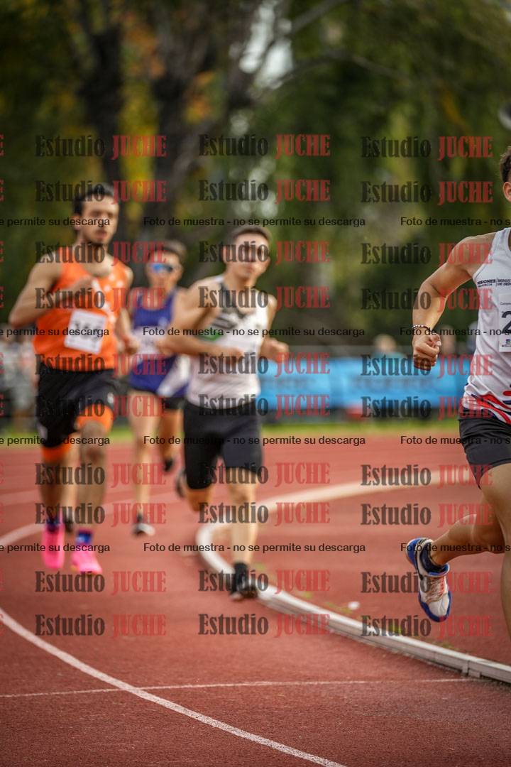 Fotos de los 1500 m llanos de varones