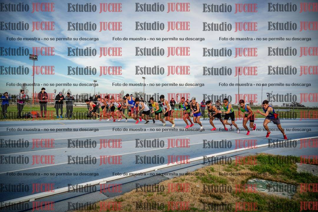 Fotos de los 1500 m llanos de varones