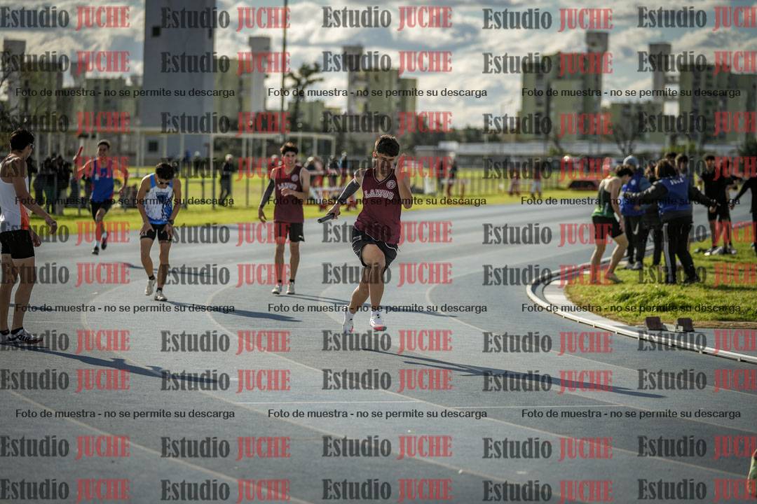 Fotos de las postas 4x400 m llanos de varones