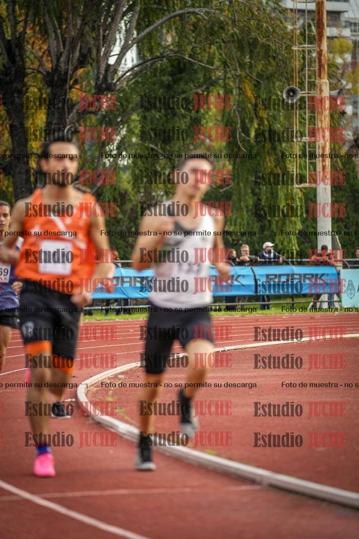 Fotos de los 1500 m llanos de varones