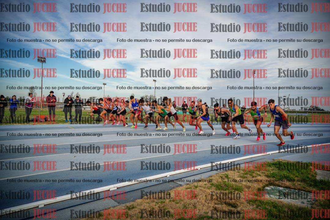 Fotos de los 1500 m llanos de varones