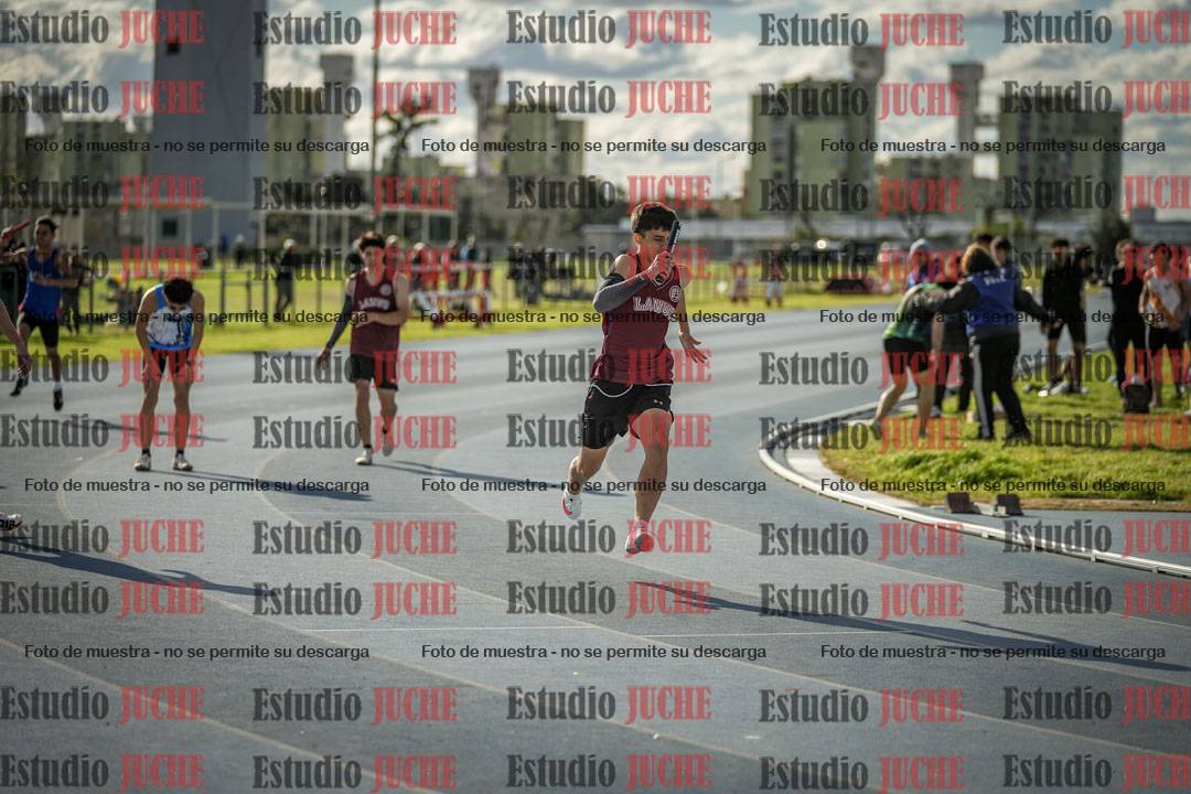 Fotos de las postas 4x400 m llanos de varones
