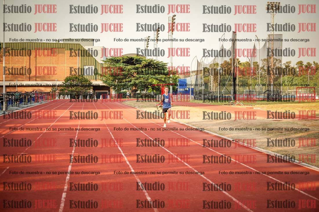 Fotos de los 5000 m llanos de mujeres y varones